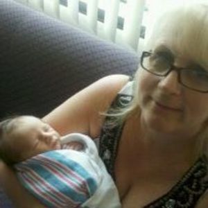 Meet your Posher, Debbie